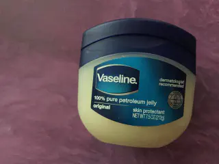 What Are the Uses for Vaseline
